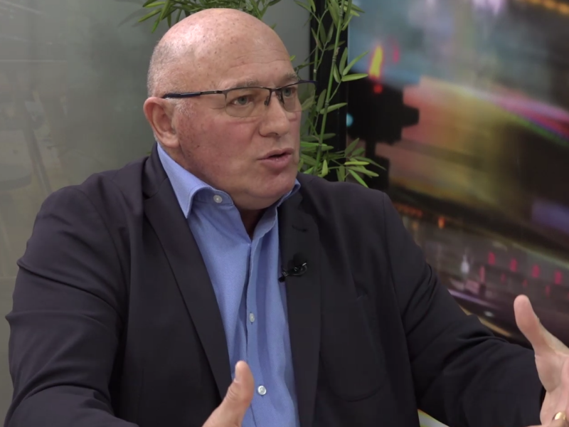 ¿La política del avestruz?; por Francisco Calisto Giampietri